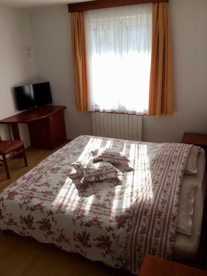 Farm Stay Pri Cepcovih Golac Exterior foto